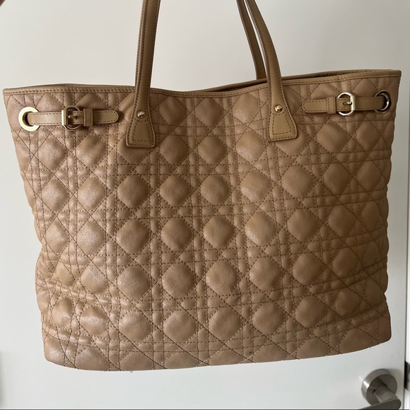 Christian Dior Panarea Medium Tote - Picture 4 of 10